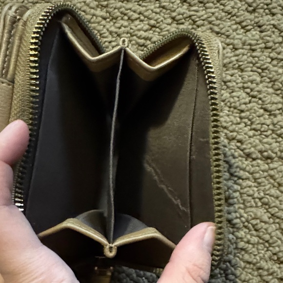 Wallet - Picture 5 of 5